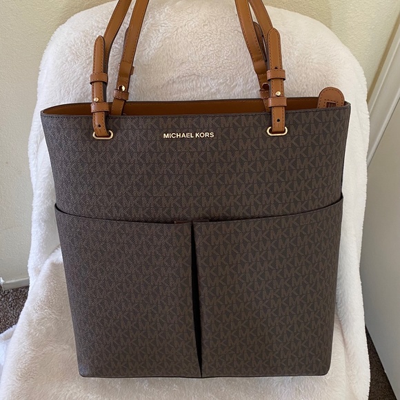 Michael Kors Brown Handbag - Picture 8 of 11